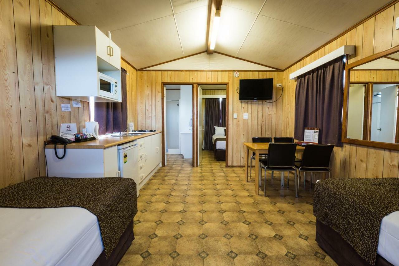 Hotel Settlers Biloela Buitenkant foto